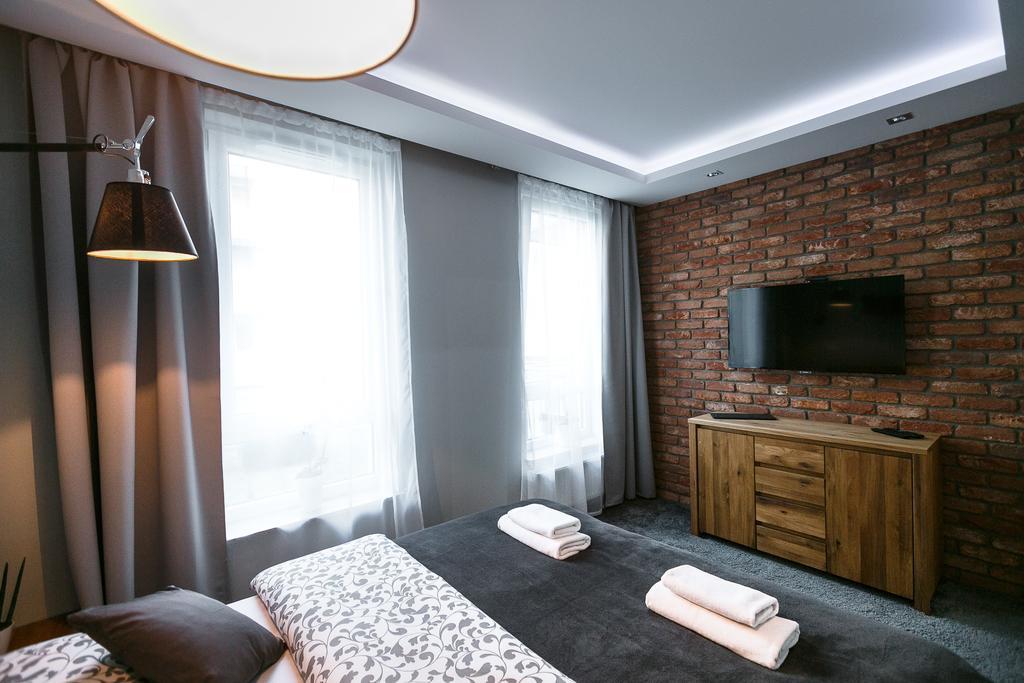 Apartament Em Klimatyzacja&Parking Rzeszów Exterior foto